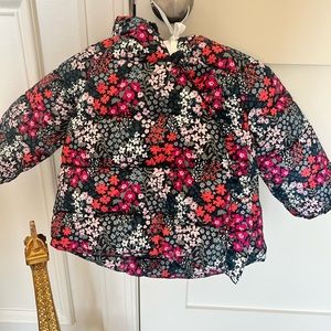 EUC baby GAP girls puff coat with fleece lining.!!!